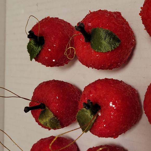 Set of 10 Vintagev Styrofoam and Glitter Apple Ornaments - Picture 3 of 14